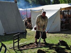 16 Amazing Viking Facts** You Should Know 16 vikings g9d91a3f85 640