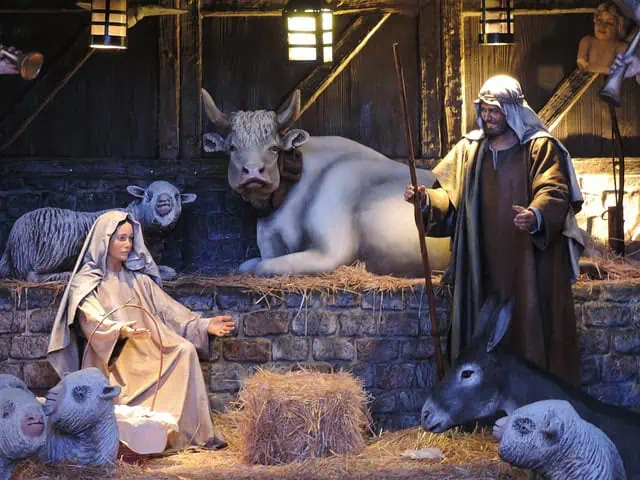 What Did People Gift Each Other for Christmas in Medieval Times? 6 christmas gea3f6f6f6 640