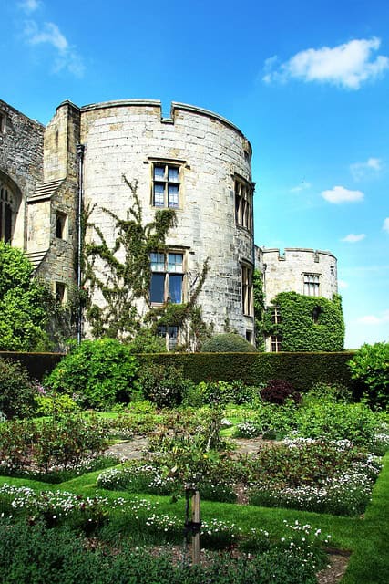 Chirk Castle: A Timeless Welsh Treasure 5 castle 4304087 640