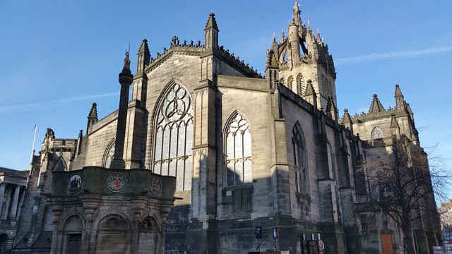 Exploring Edinburgh's Medieval Marvels: Top 10 Must-See Sites 3 edinburgh 1138615 640
