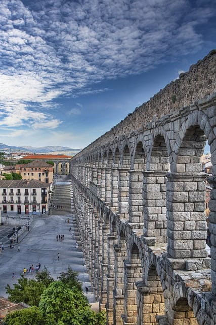 Discover the Medieval Charms of Segovia: A Top 10 Journey through Cultural and Historical Splendor 1 city 6558404 640