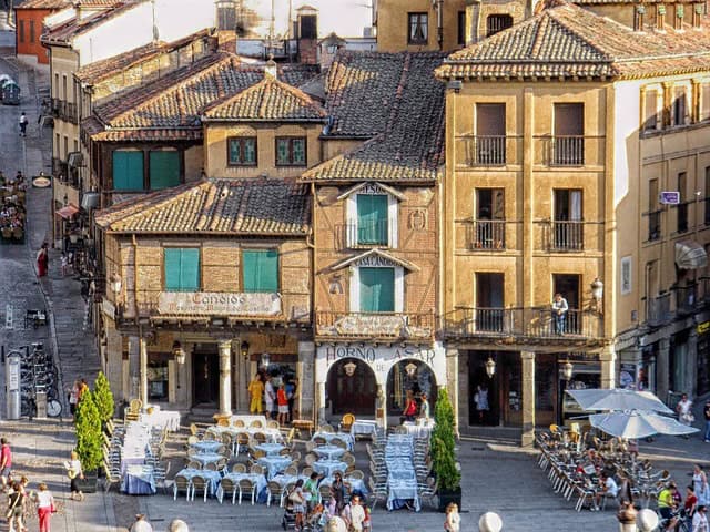 Discover the Medieval Charms of Segovia: A Top 10 Journey through Cultural and Historical Splendor 4 segovia 103471 640